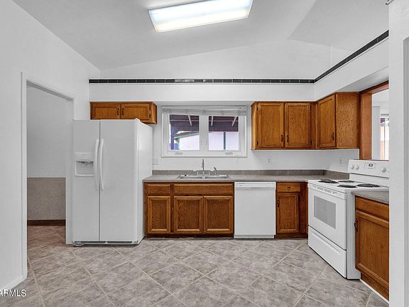 5th image of 5135 E Evergreen Street #1184