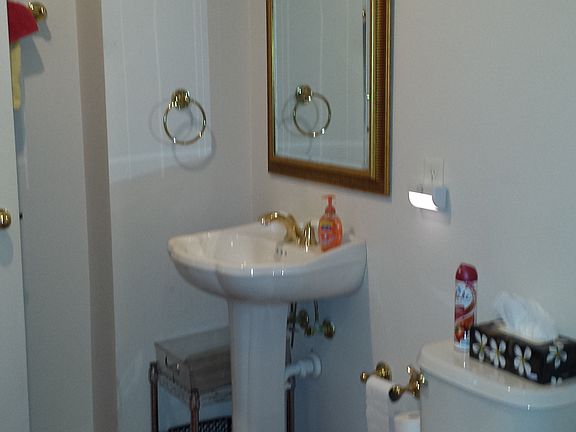 3rd image of 3635 S Fletcher Ave