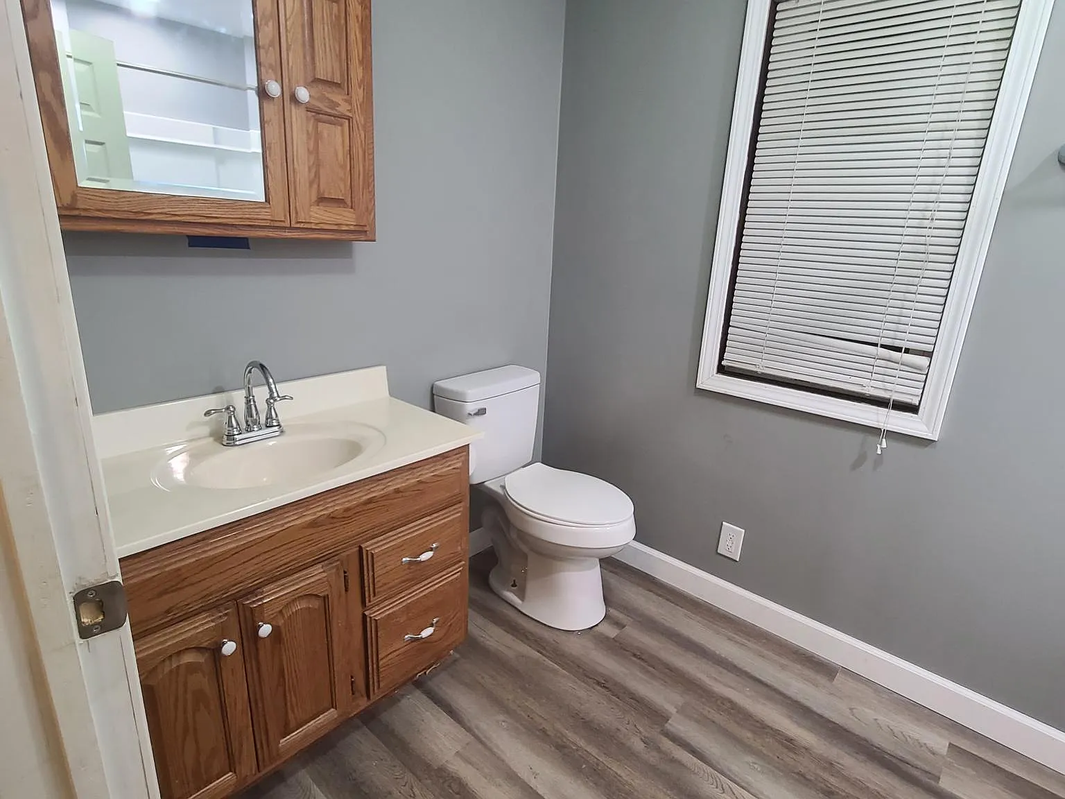 2 bed, 918 sqft, $1,100 — Photo 4
