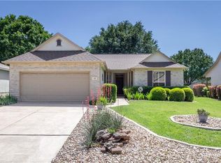 105 Montley Trl, Georgetown, TX 78633