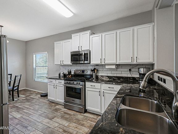 5th image of 12170 N 153RD Avenue