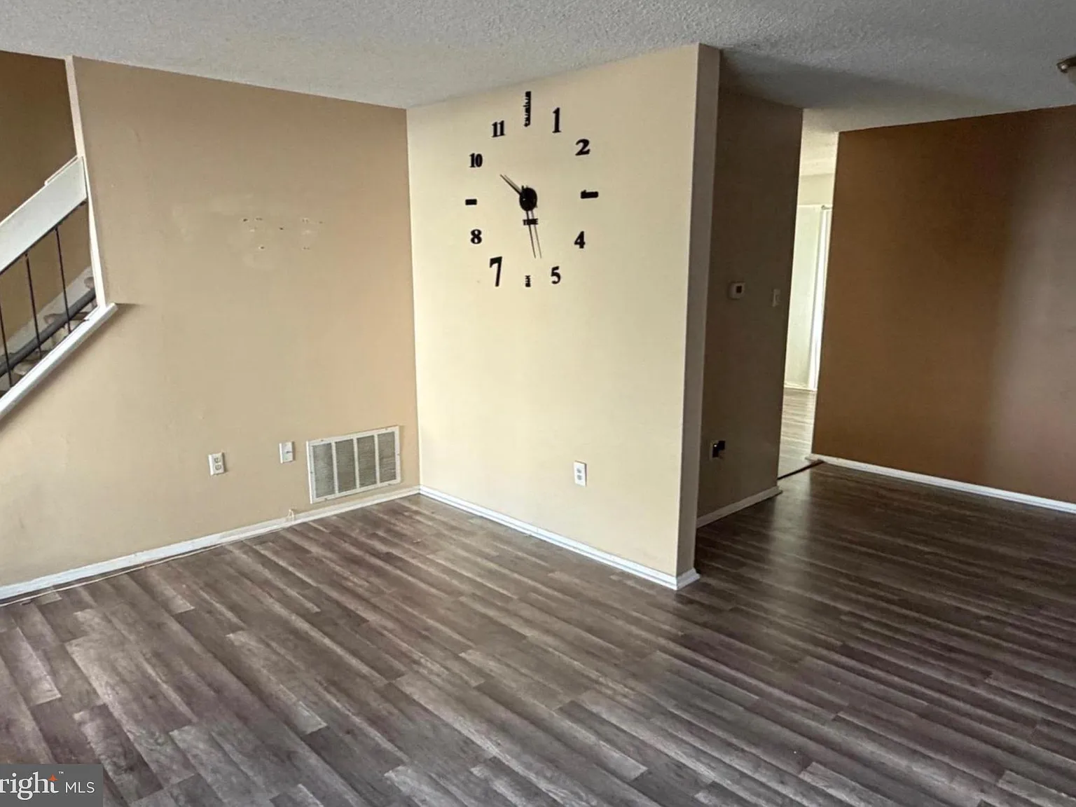 2 bed, 1.5 bath, 1267 sqft, $1,950 — Photo 4
