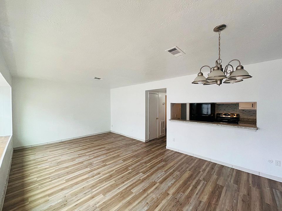 1st image of 6981 Chasewood Dr