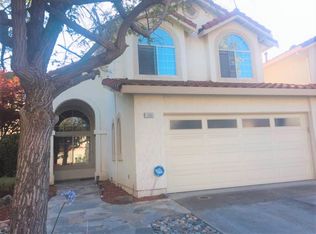 186 Meadowland Dr, Milpitas, CA 95035