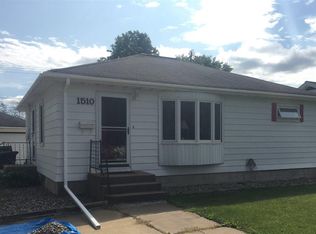 1510 Gray Dr, Hibbing, MN 55746