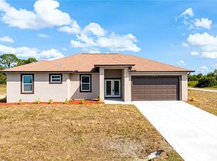 7011 Hero Cir, Labelle, FL 33935