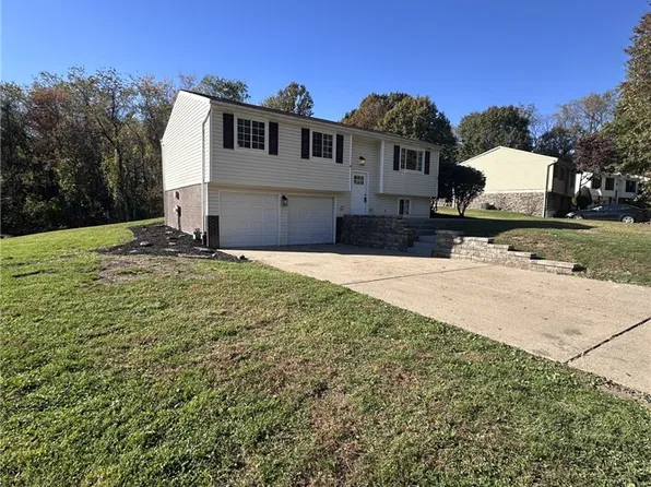 1048 Barnsley Dr, South Park, PA 15129