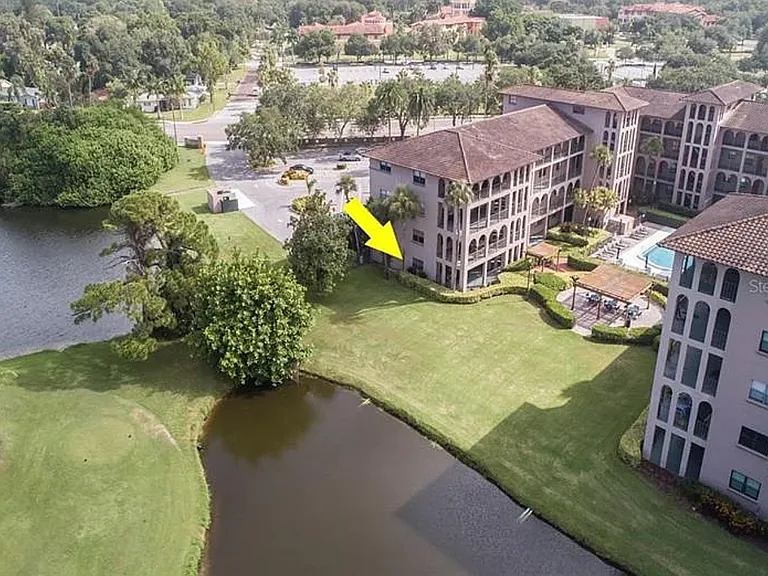 6150 Gulfport Blvd S #101 — Photo 2
