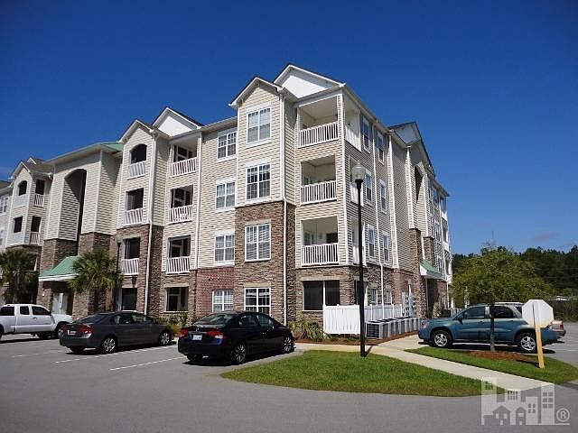 1st image of 100 Gateway Condos Drive #140