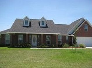 2014 Lafayette Ln, Cove, TX 77523