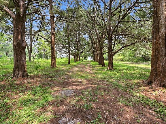 3rd image of 95289 NASSAU RIVER ROAD