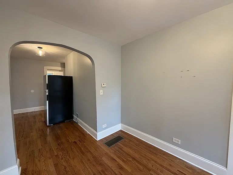 3614 W George St #2R — Photo 6
