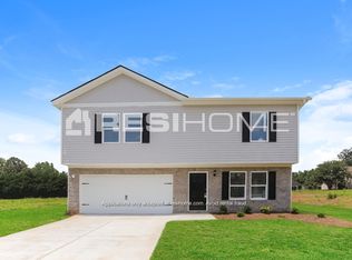 60 River View Dr, Covington, GA 30014