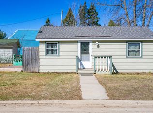 11 2nd Ave SE, Remer, MN 56672