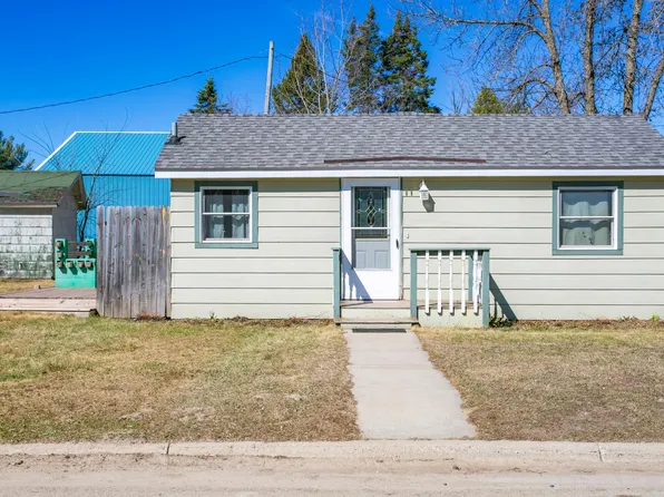 11 2nd Ave SE, Remer, MN 56672