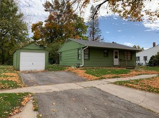 102 S Orange St, Morrison, IL 61270