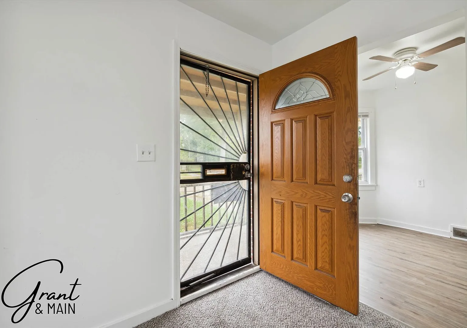 $1,200/month - 3 Bed 1 Bath Single Family Home in Detroit — Photo 3
