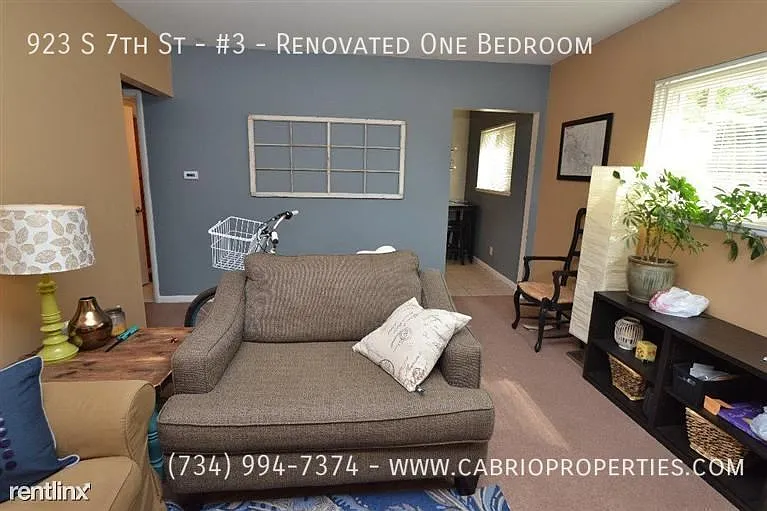 923 S 7th St — Photo 14