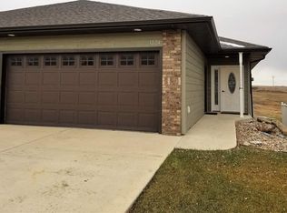 1224 E Oakland St, Rapid City, SD 57701