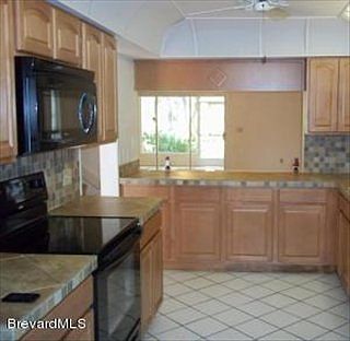 5th image of 3579 Muirfield Dr
