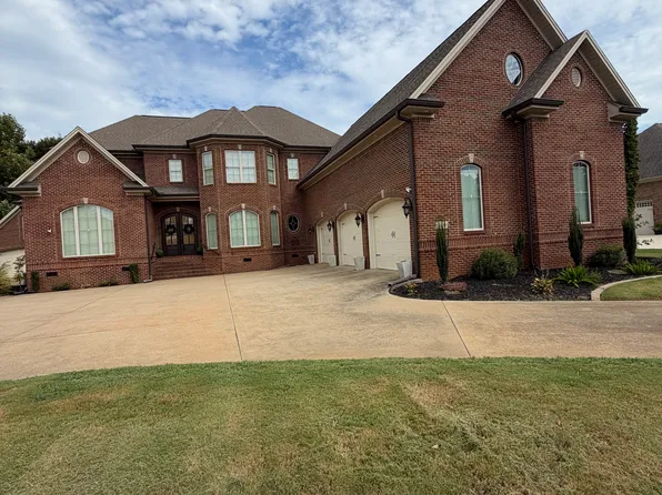 120 Dalton Ln, Tuscumbia, AL 35674