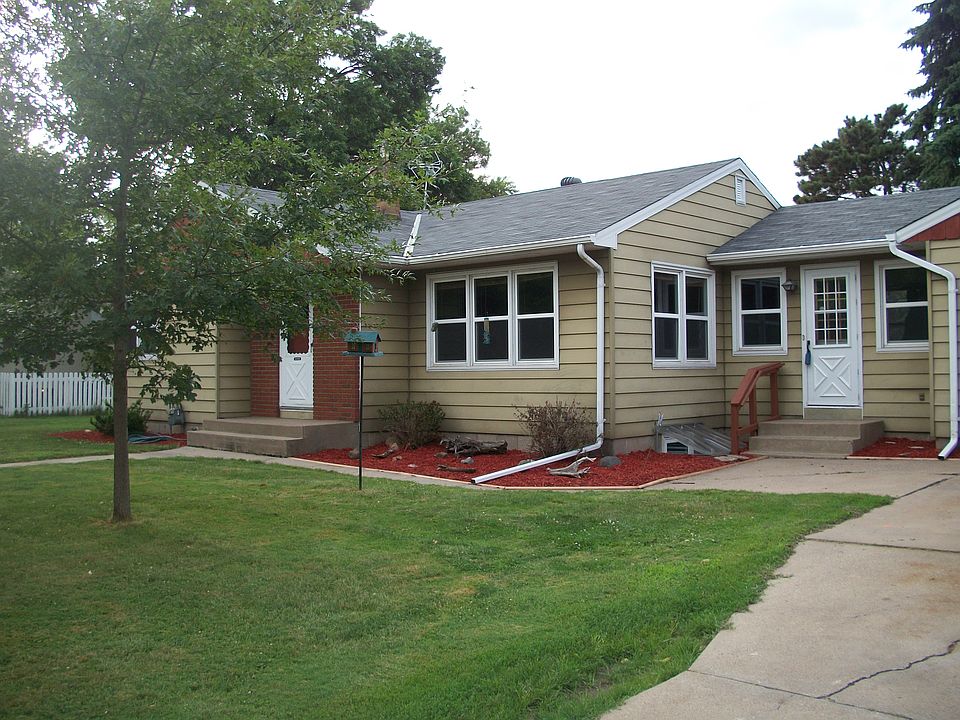 1st image of 2475 Tierney Ave E