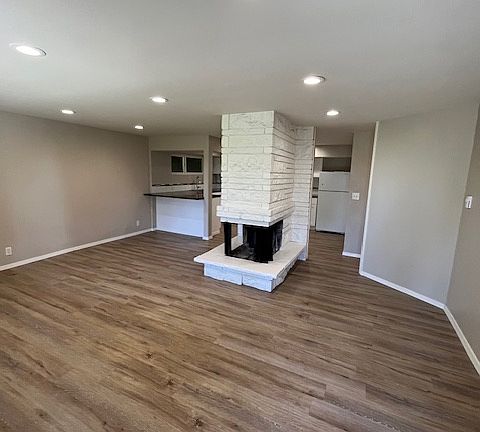 Spacious Living Room