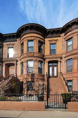 Rented by Compass | media 11