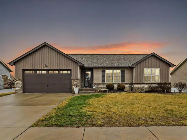 508 W 5th St, Saint Jacob, IL 62281