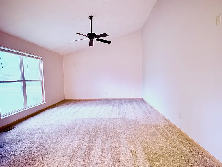 9211 Colonial Commons Dr — Photo 6