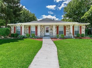 1805 Chisholm Trl, Grand Prairie, TX 75052