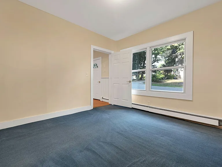 288 S Van Dien Ave #D — Photo 17