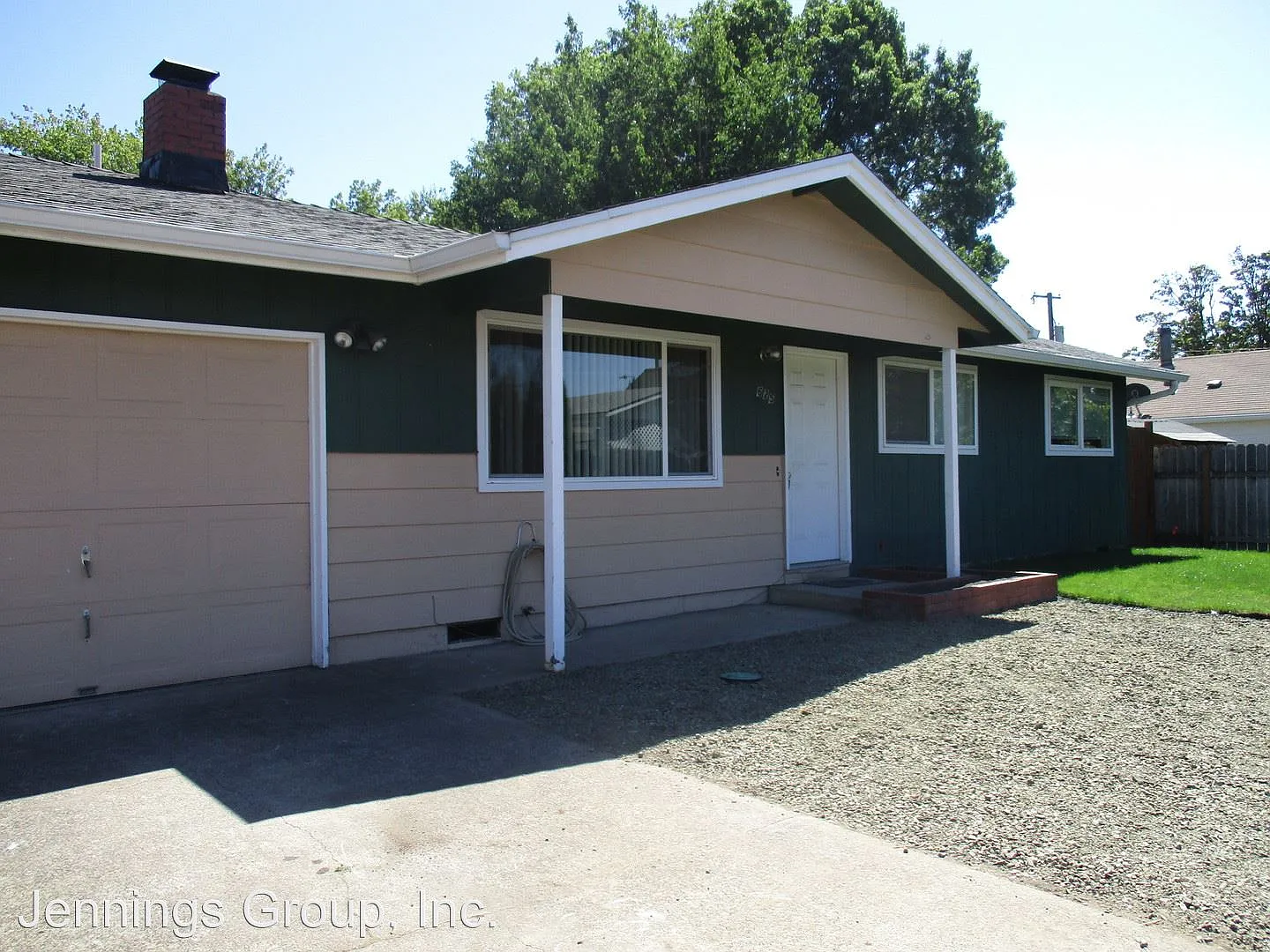 625 51st St photo 1