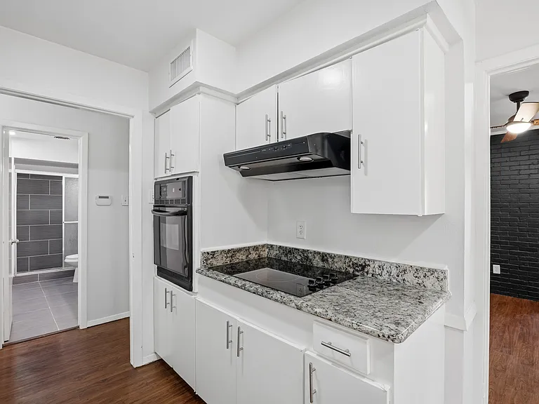11231 Park Central Pl — Photo 15