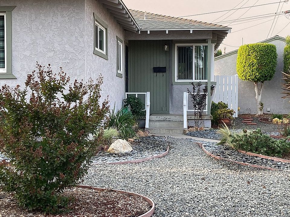 2nd image of 1301 W Glen Dr