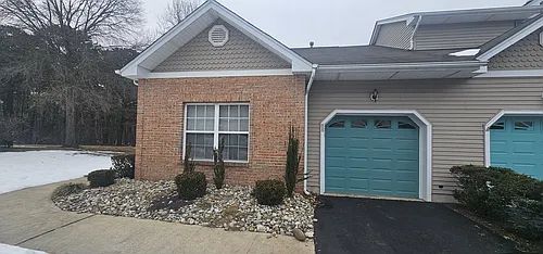 88 Riva Blvd Photo 1