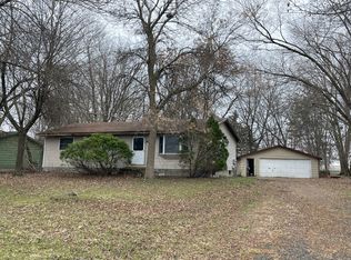 11545 Stinson Ave, Chisago City, MN 55013