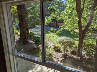 1031 Crestview Dr APT 107, Mountain View, CA 94040