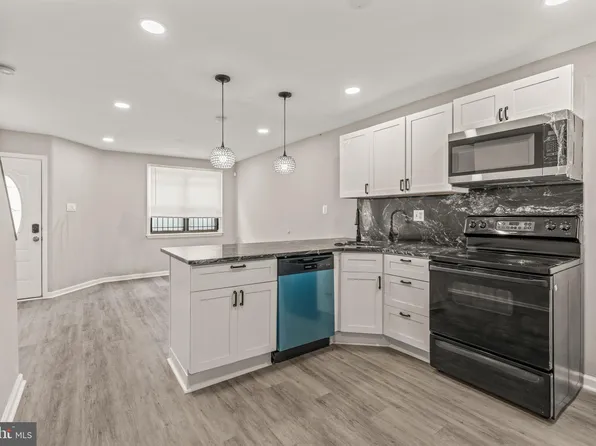 1630 Page St, Philadelphia, PA 19121