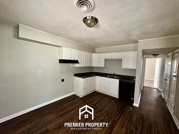 5th image of 4261 Trudy St