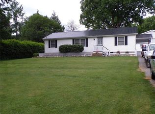 44 South St, Leicester, NY 14481