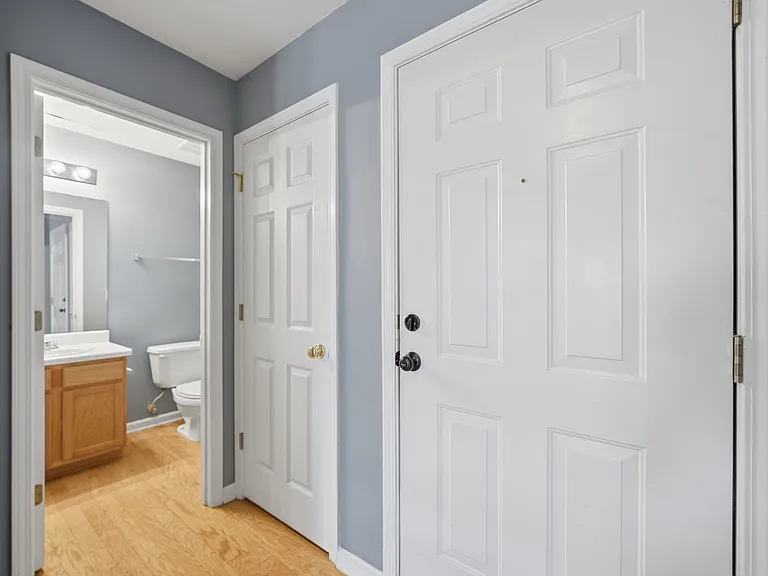 247 Cottonwood Creek Cir #1 — Photo 7