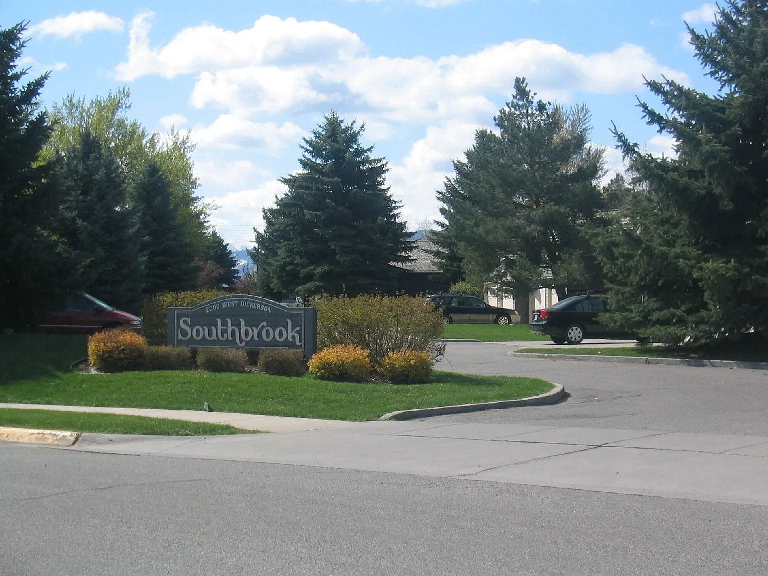 2 bed, 1.5 bath, $1,900 — Photo 3