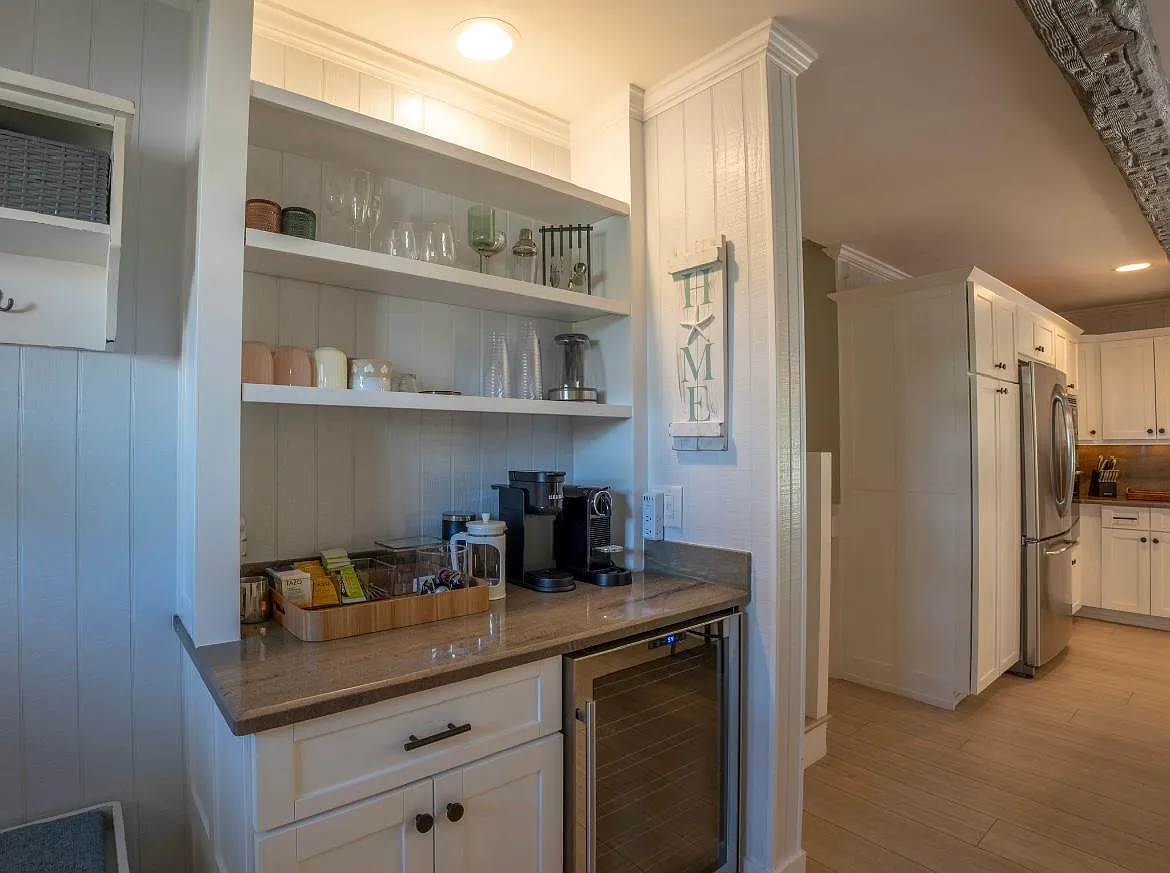 3 bed, 2.0 bath, 2288 sqft, $25,000 — Photo 4