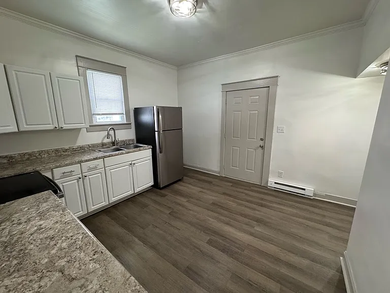 419 Carolina Ave — Photo 13