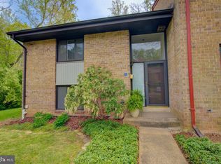 11008 Saffold Way, Reston, VA 20190