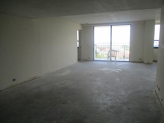 2nd image of 1200 Marine Way #805