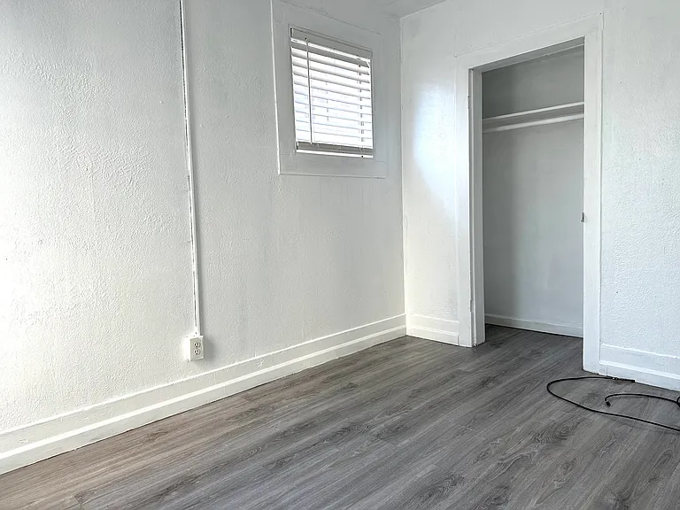 2037 Pacific Ave #A — Photo 8