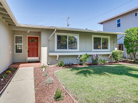 2nd image of 6915 Chiala Ln