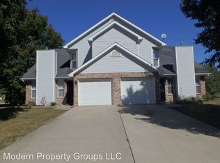 5017 W Georgetown Dr, Columbia, MO 65203